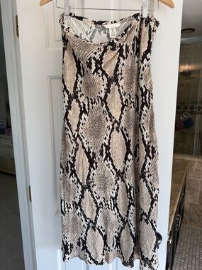 H&M Snake-Print Midi Skirt in Beige and Black